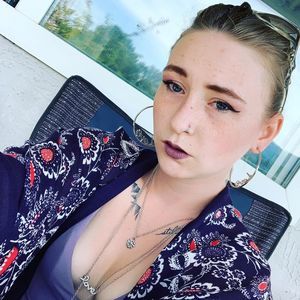 Meet your Posher, Lynn